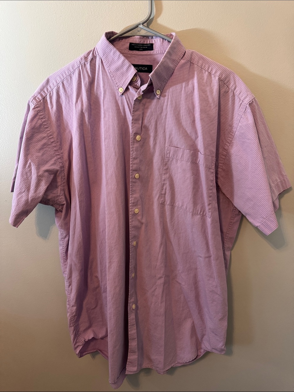 Nautica Men’s Lavender/Pink Short-Sleeve Button-Down Shirt
